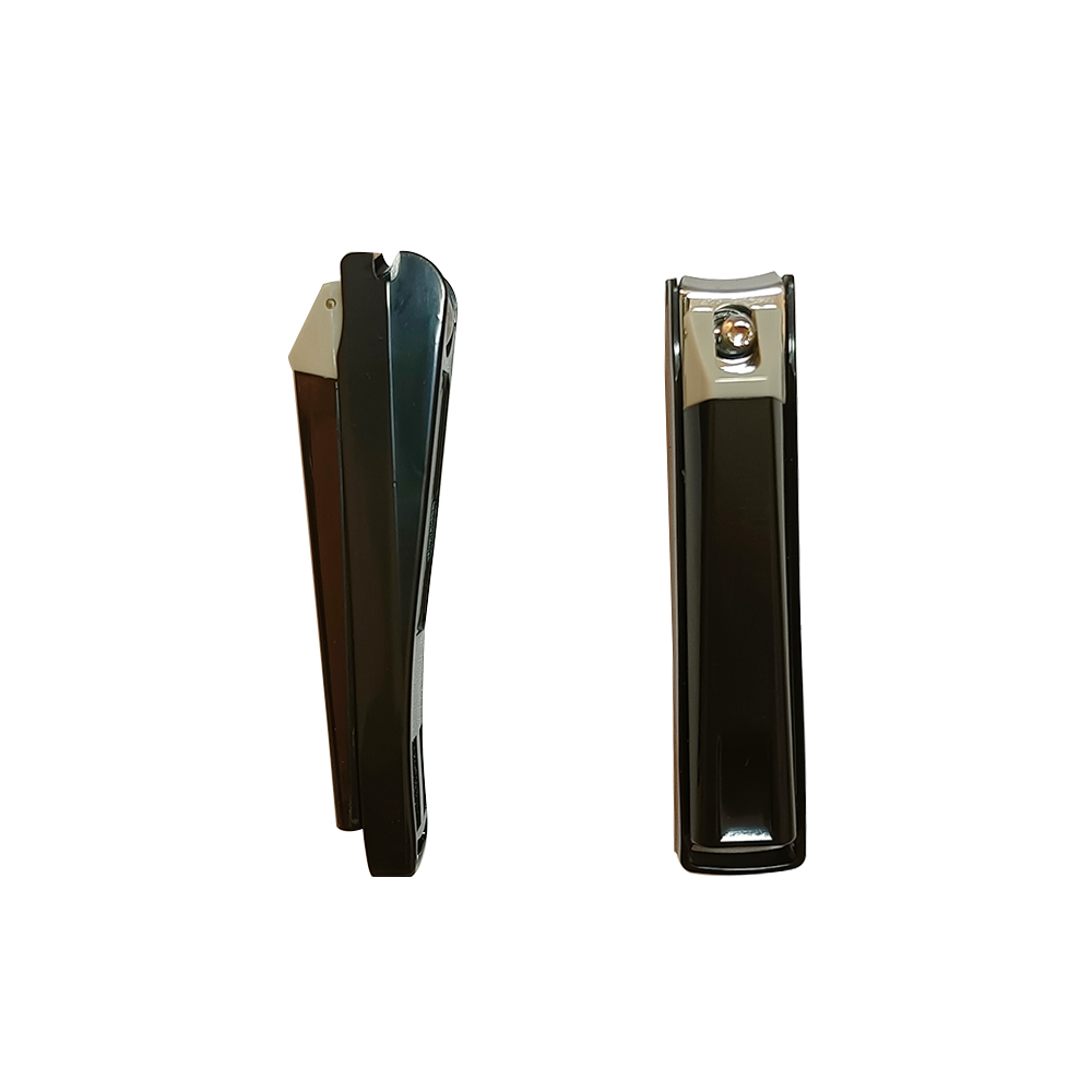 Nail clipper